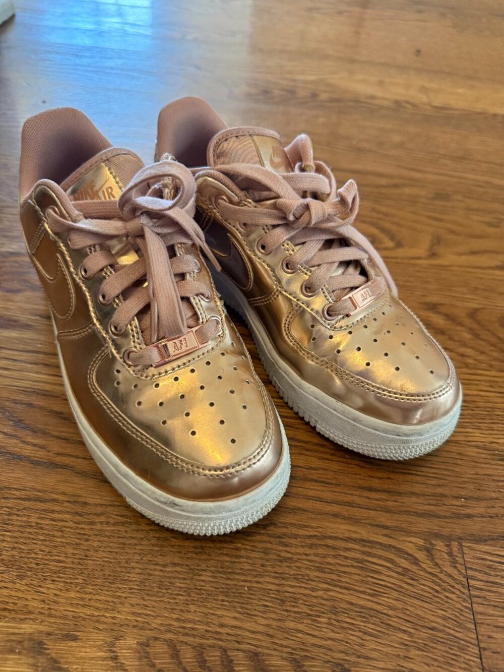 Nike Air Force 1 SP "Metallic Rose Gold"